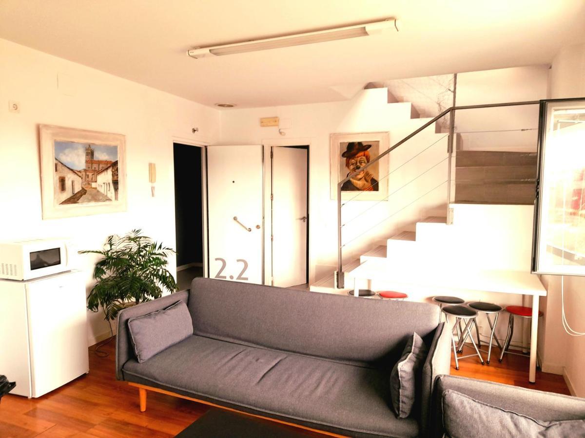 טולדו Toletum Low Cost Lofts Diafanos O 2Dormitorios Parking Municipal Gratis Al Aire Libre A 100M מראה חיצוני תמונה