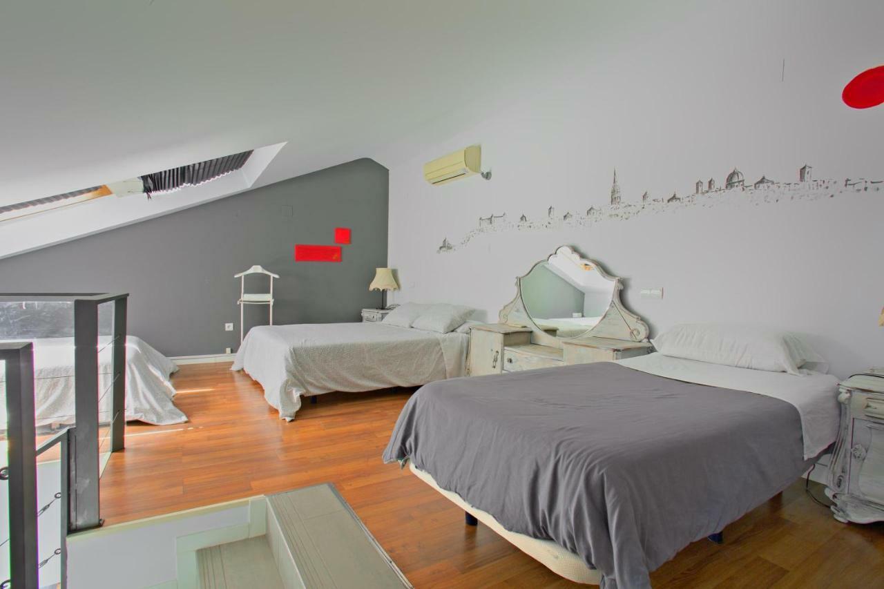 טולדו Toletum Low Cost Lofts Diafanos O 2Dormitorios Parking Municipal Gratis Al Aire Libre A 100M מראה חיצוני תמונה