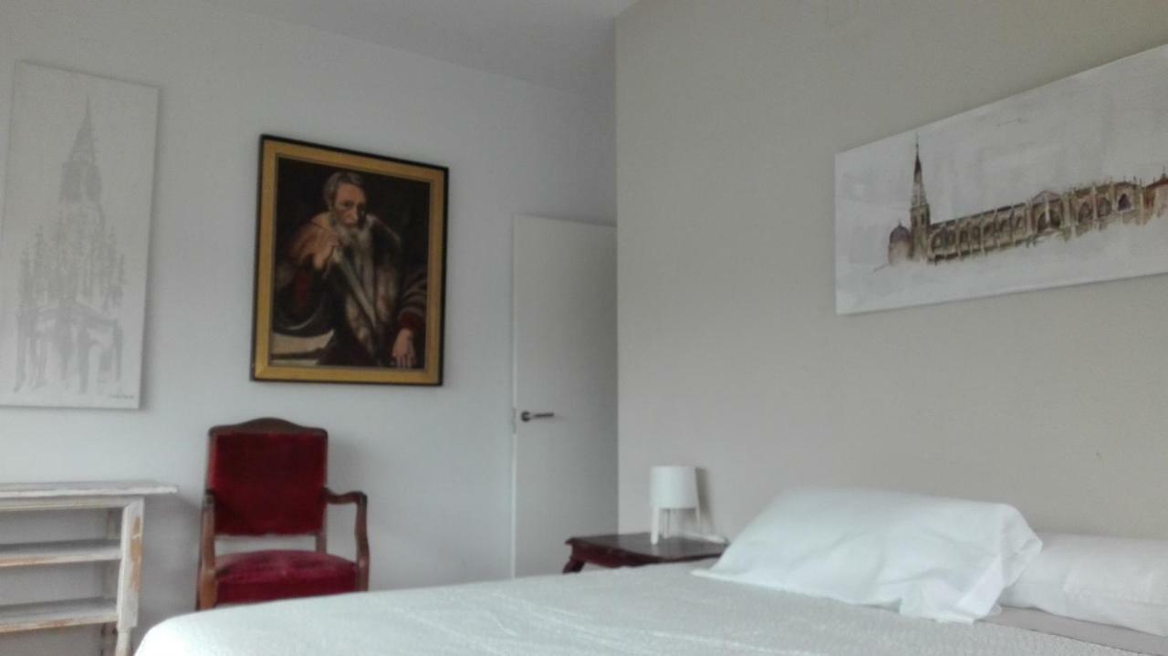 טולדו Toletum Low Cost Lofts Diafanos O 2Dormitorios Parking Municipal Gratis Al Aire Libre A 100M מראה חיצוני תמונה